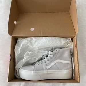 Vans Sk8Hi soft tapered suede vans, brand new unworn